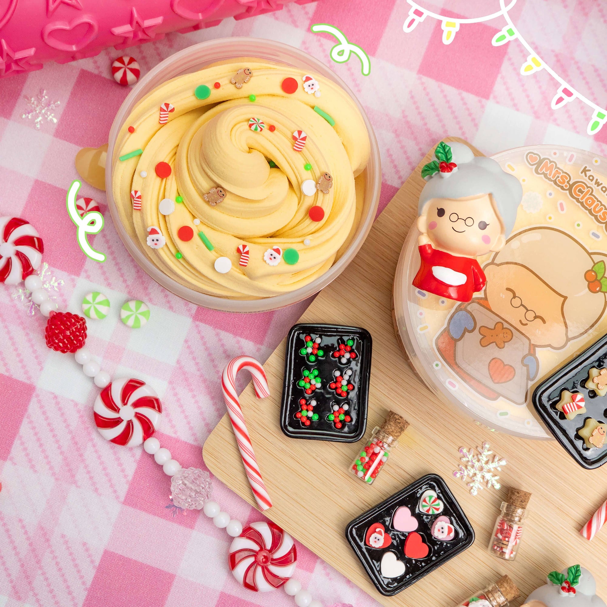 Mrs. Claus' Cookie Dough Clay-Dough Signature Dome™ Slime