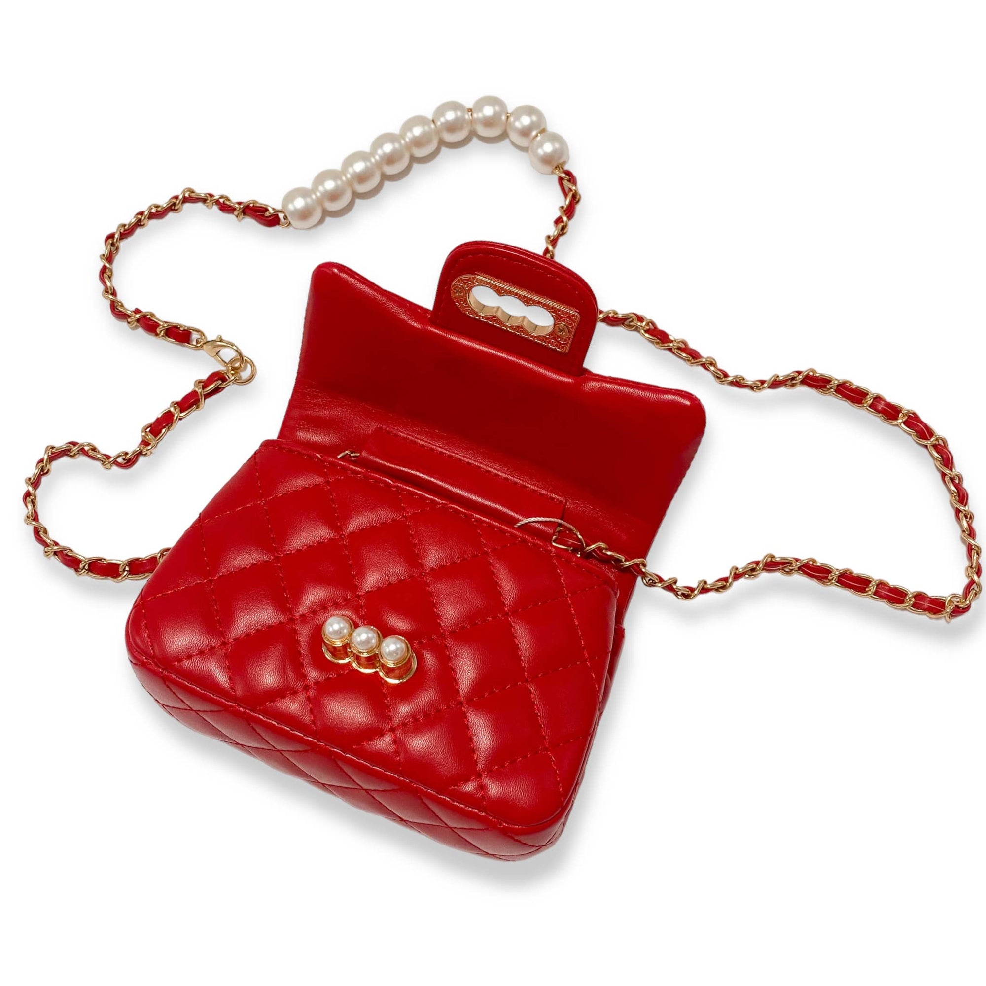 Pearl Closure Quilted Purse Black