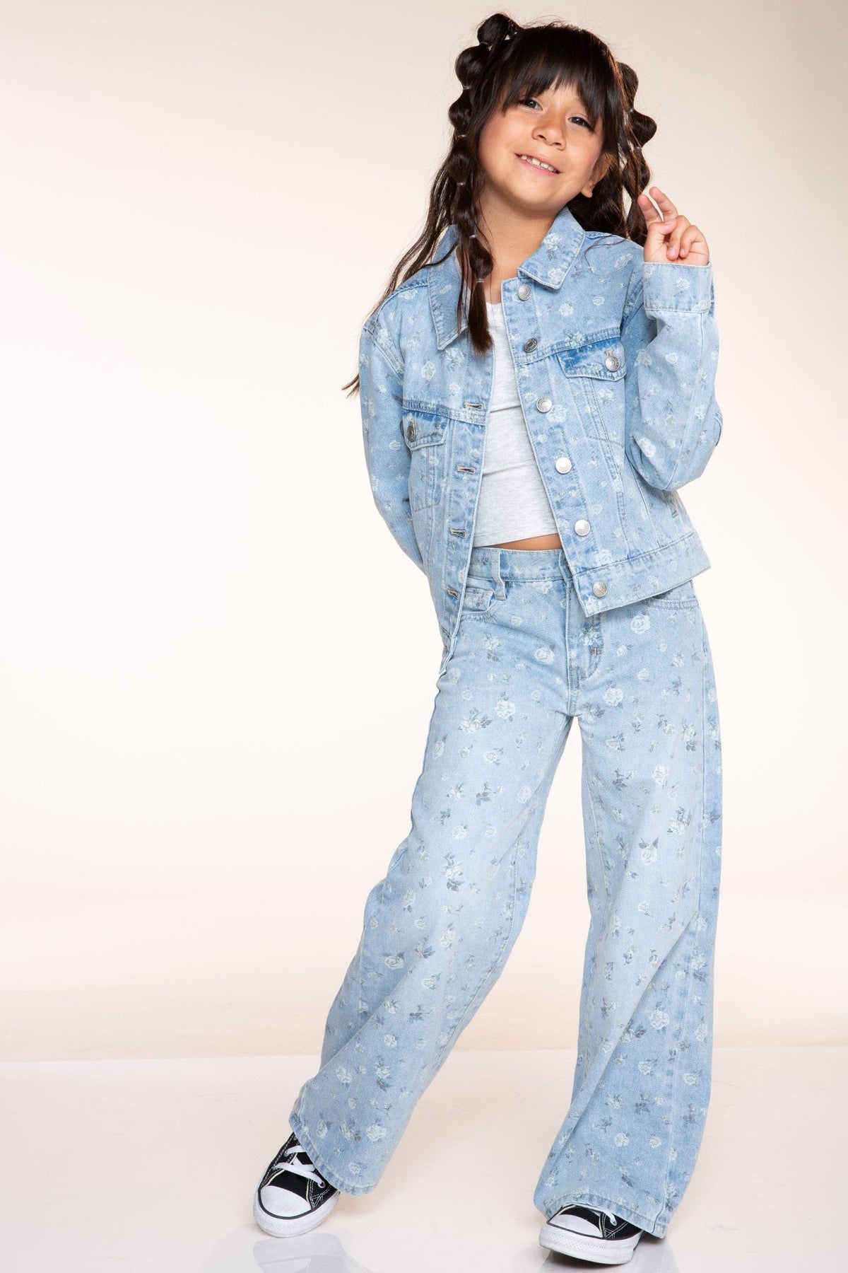 Relaxed Wide Leg Jeans (Copy)