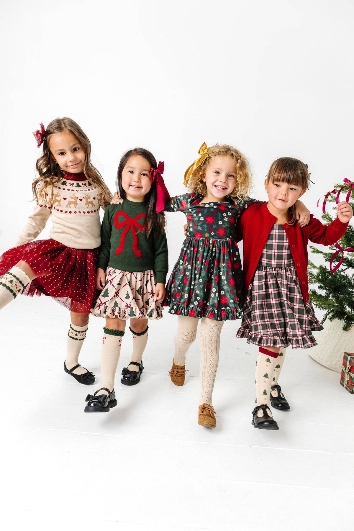 Tree Farm Scalloped Knee Socks