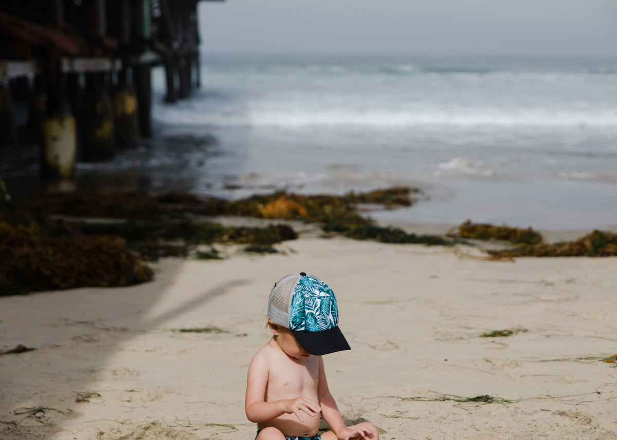 Island Leaves Hat