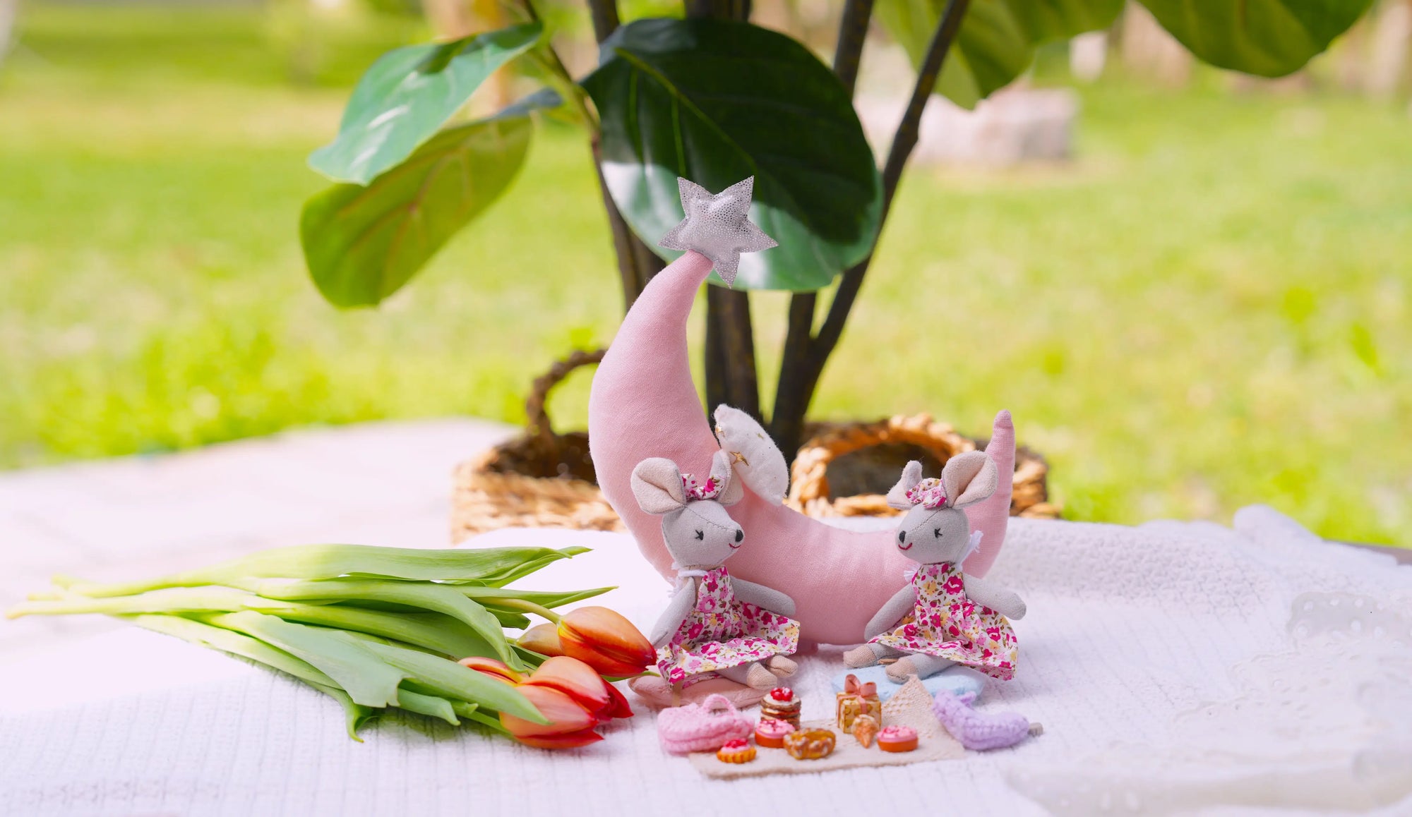 Mouse and the Moon Sweet Dreams Mouse